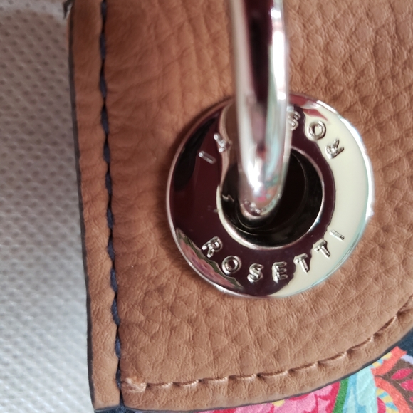 Rosetti floral crossbody travel bag - Picture 4 of 8